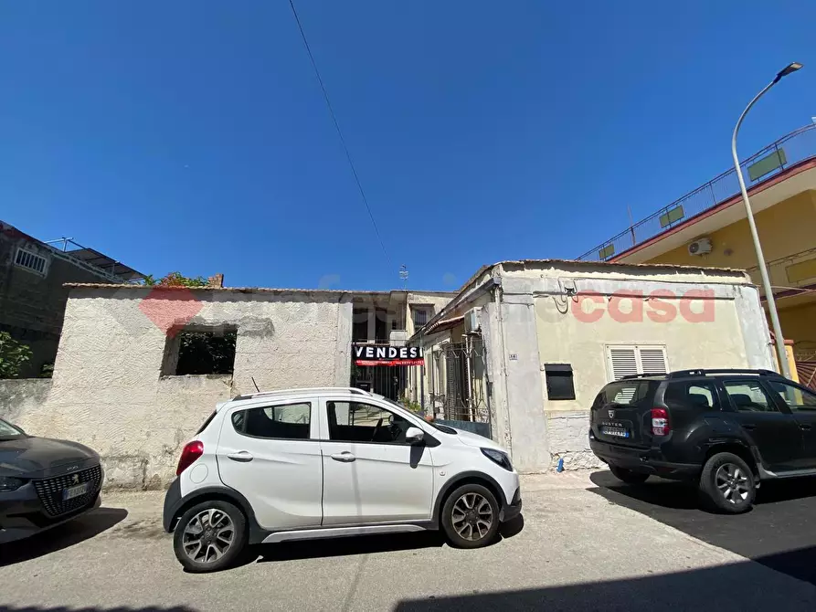 Immagine 2 di Casa indipendente in vendita  in Via Salerno, snc a Mondragone