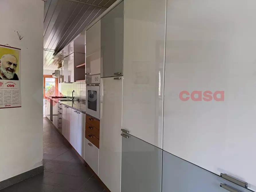 Immagine 9 di Villa in vendita  in Via VILLA INDIPENDENTE IN VIALE PRIMO MAGGIO, SNC a Filiano