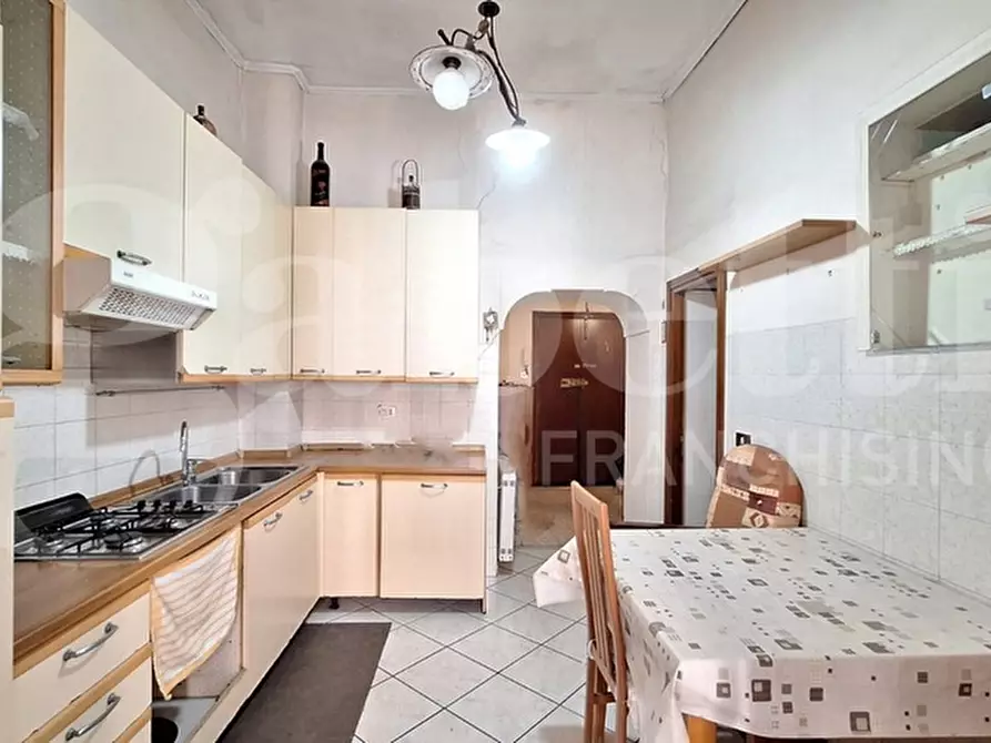 Immagine 9 di Appartamento in vendita  in Via Salvatore Trinchese a Napoli