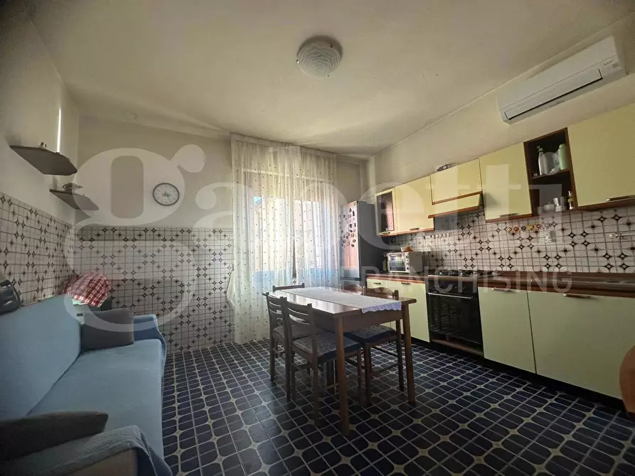 Immagine 5 di Appartamento in vendita  in Corso gramsci, 50 a Capoterra