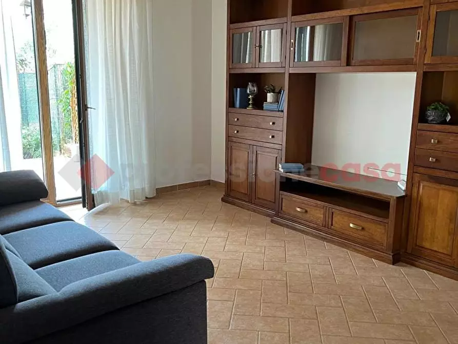 Immagine 9 di Casa bifamiliare in vendita  in Via Isole dei Ciclopi a Roma