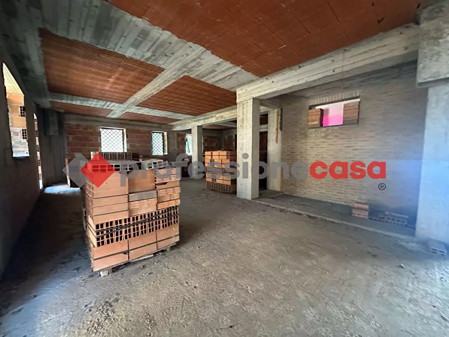 Immagine 24 di Palazzo in vendita  in Via II Retta Levante, 250 a Belpasso