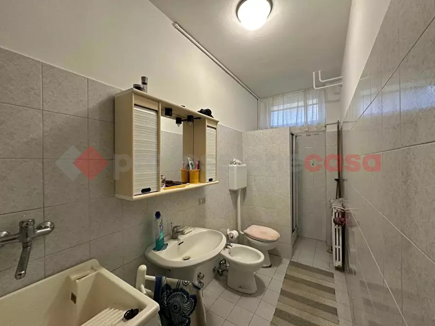 Immagine 49 di Villa in vendita  in Via Delle Robinie a Opera