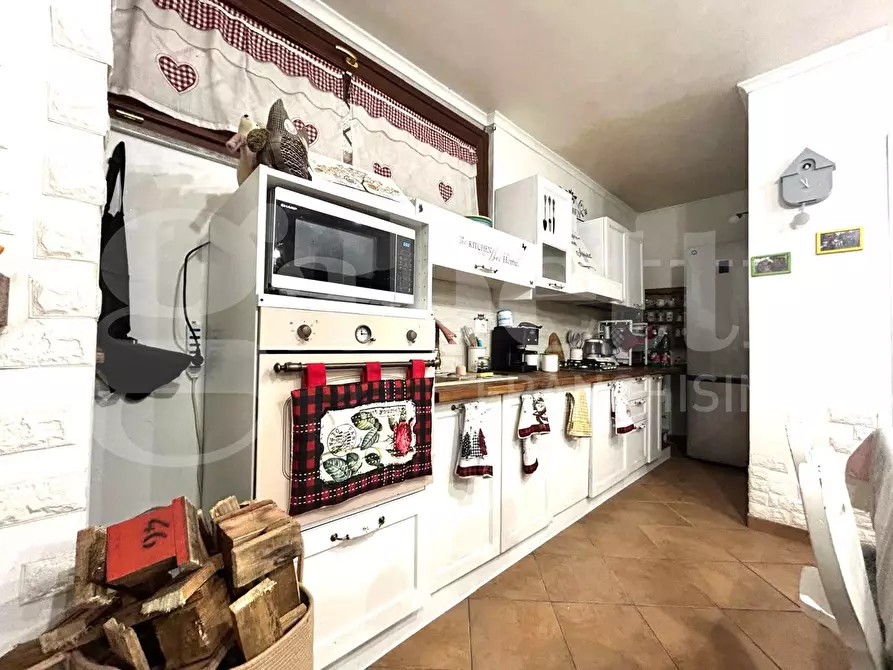 Immagine 24 di Casa bifamiliare in vendita  in Via delle viole, 6 a Pomezia