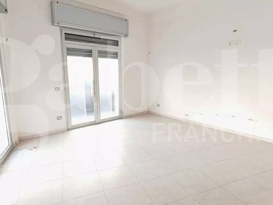 Immagine 7 di Appartamento in vendita  in Via Gorizia a Trani