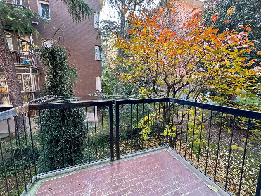 Immagine 7 di Appartamento in vendita  in Via Renato Stracciari, 5 a Bologna