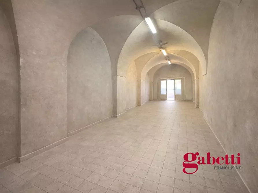 Immagine 16 di Negozio in vendita  in Via Borgo Vittorio, 27 C a Roma