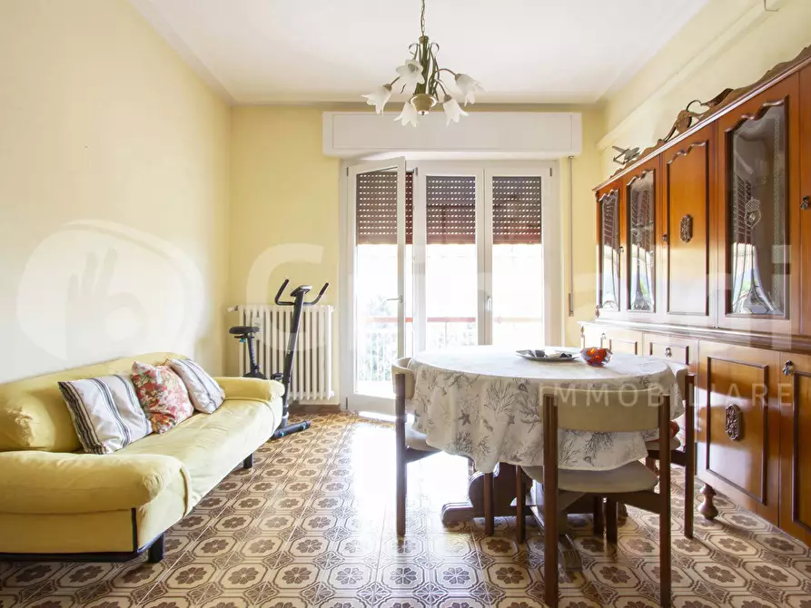 Immagine 21 di Albergo/B&B/Residence in vendita  in Via Besozzo, 12 a Mercallo