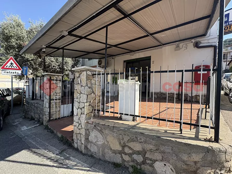 Immagine 1 di Attività commerciale in vendita  in Via DELIBERA, 20 a Terracina