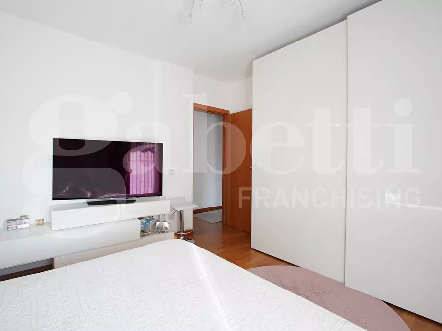 Immagine 8 di Appartamento in vendita  in Via Bissuola, . a Venezia
