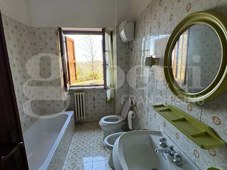 Immagine 31 di Villa in vendita  in LocalitÃ  leonini, snc a Torricella In Sabina