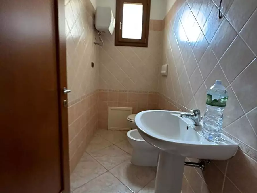 Immagine 6 di Ufficio in affitto  in Piazza Sella, snc a Iglesias