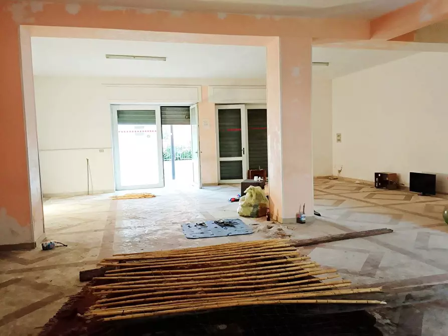 Immagine 48 di Casa indipendente in vendita  in Via Trento a Mondragone