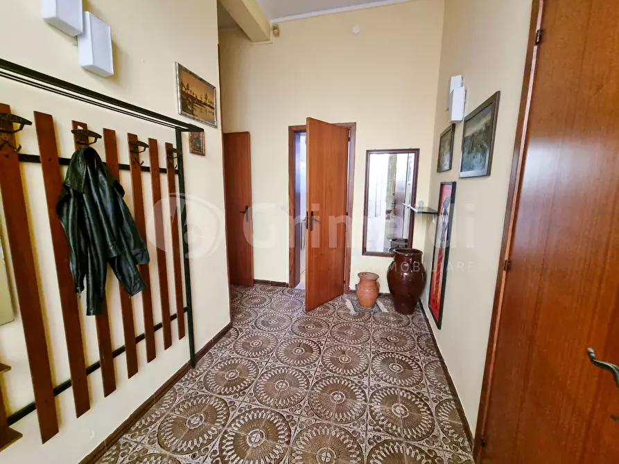 Immagine 5 di Villa in vendita  in Via Pico della Mirandola a Avola