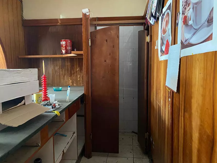 Immagine 6 di Appartamento in vendita  in Via della Stadera, 57 a Napoli