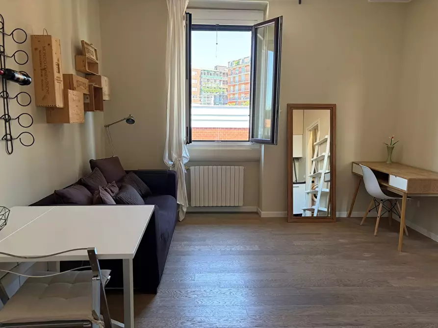 Immagine 2 di Appartamento in affitto  in Via Digione a Milano