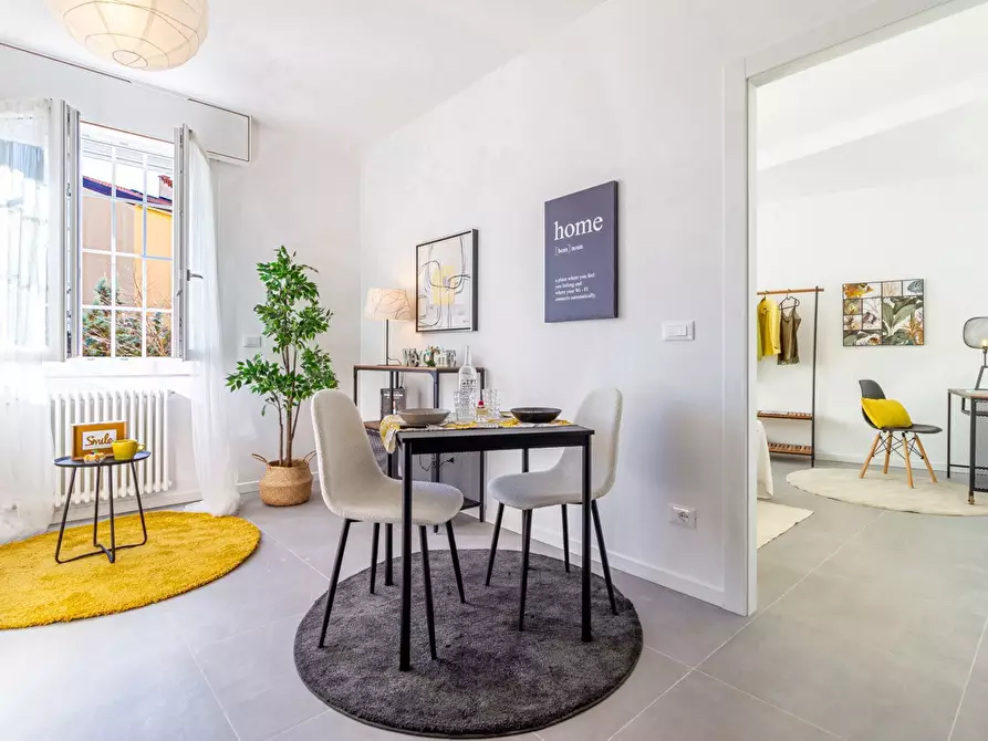 Immagine 8 di Appartamento in vendita  in Via dell'Uccellino, 2 a Bologna