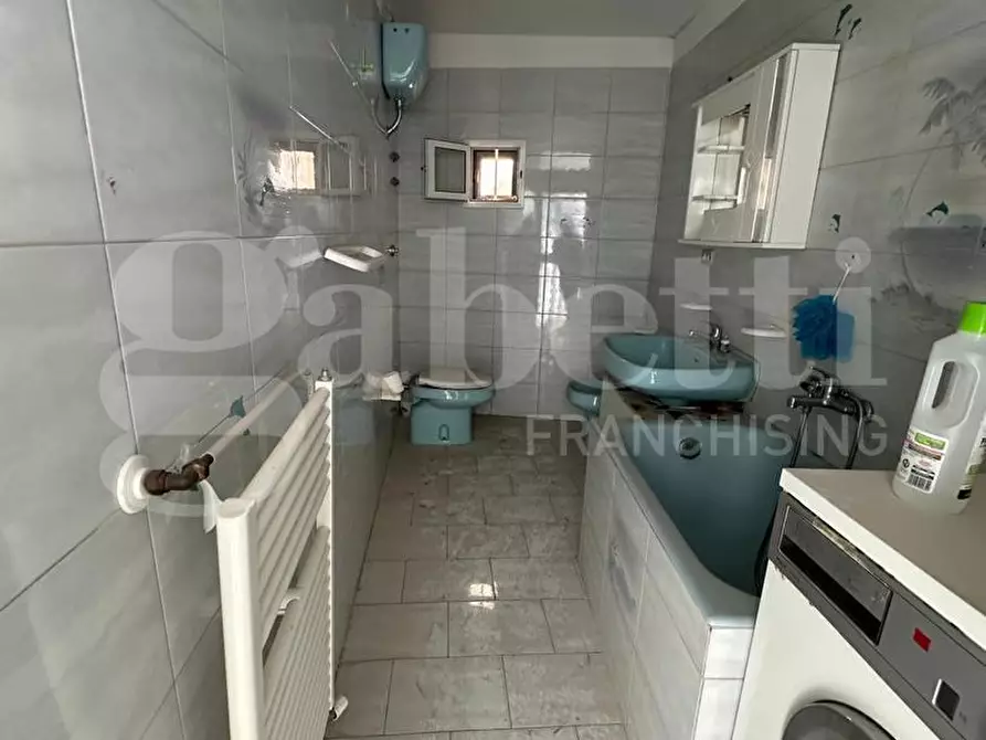 Immagine 36 di Casa indipendente in vendita  in Via Cattedrale a Ostuni