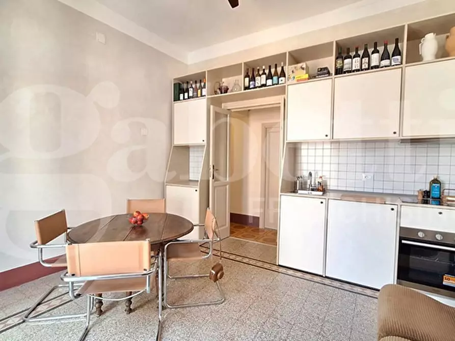 Immagine 6 di Appartamento in vendita  in Via Giacinto Albino, 20 a Napoli