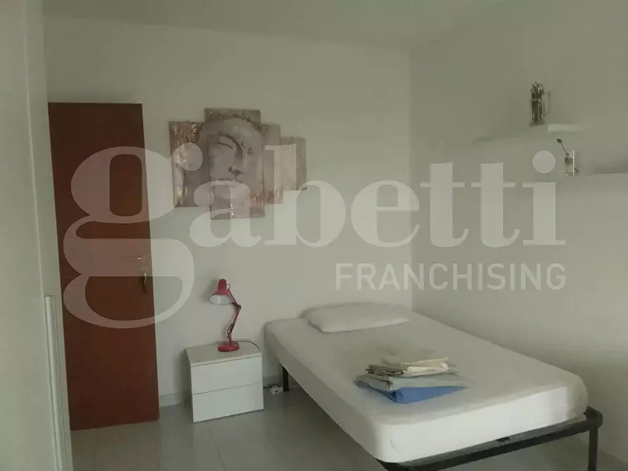 Immagine 23 di Appartamento in vendita  in Piazza SANDRO PERTINI, 7 a Taranto