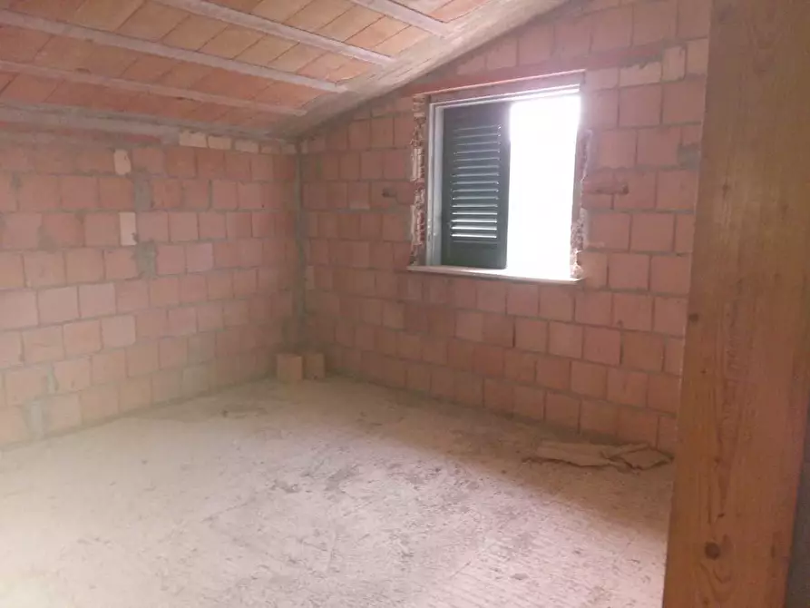 Immagine 13 di Villetta a schiera in vendita  in Via della Madonna, 0 a Campli