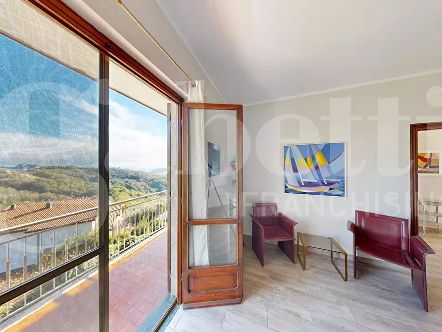 Immagine 32 di Appartamento in vendita  in Via per Gorra a Finale Ligure