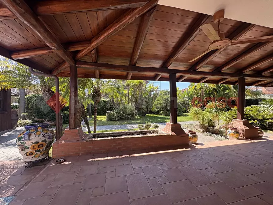 Immagine 36 di Villa in vendita  in Via RIO CLARO 2, 2 a Fondi