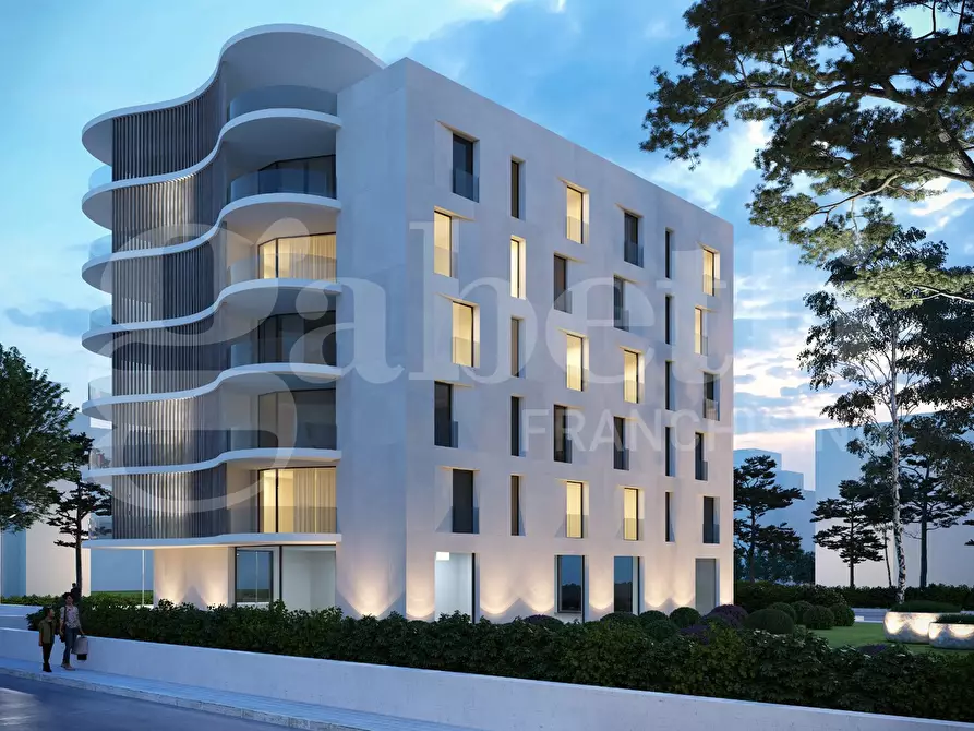 Immagine 3 di Appartamento in vendita  in Via Sandro Pertini a Trani