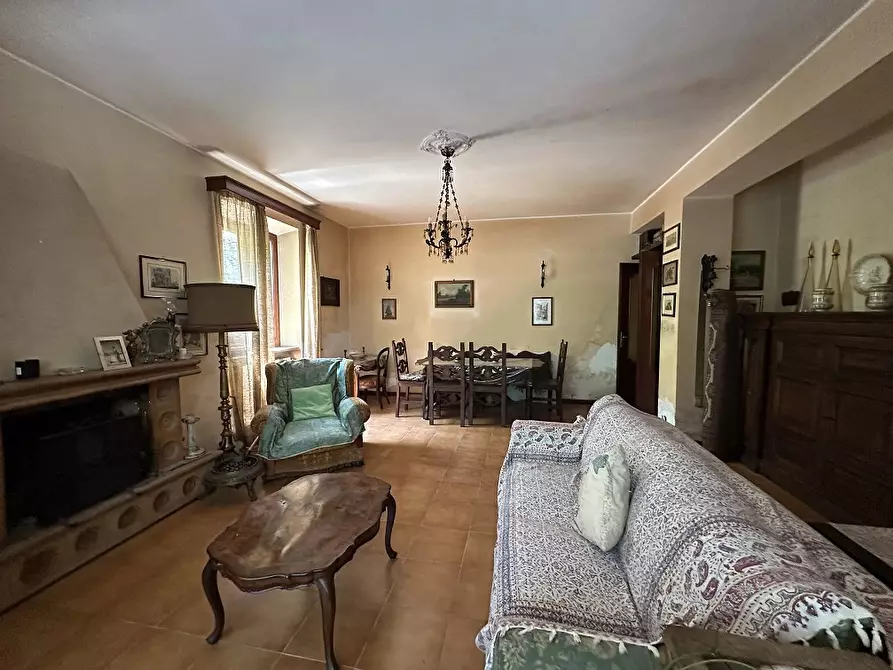 Immagine 17 di Appartamento in vendita  in Via SCOPETONI, 00 a Manziana