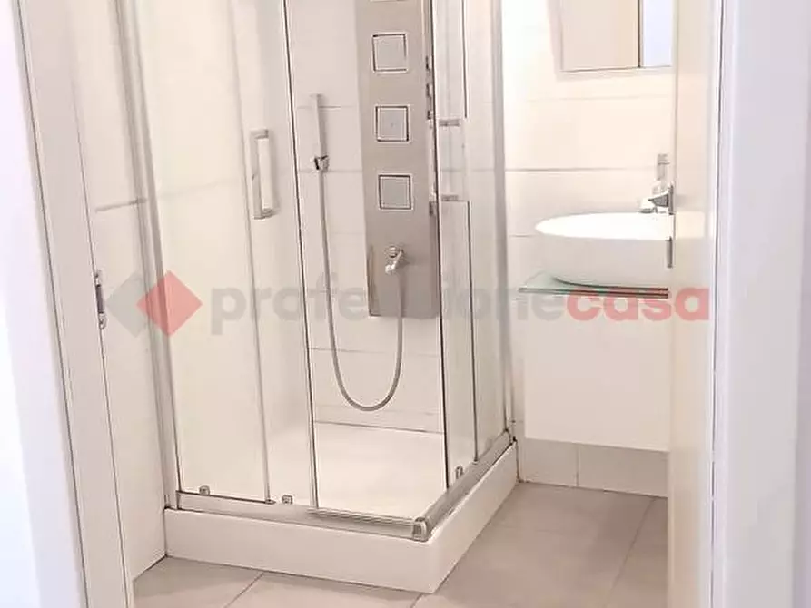 Immagine 10 di Ufficio in vendita  in Viale Ivo Montagni, 49 a Capraia E Limite