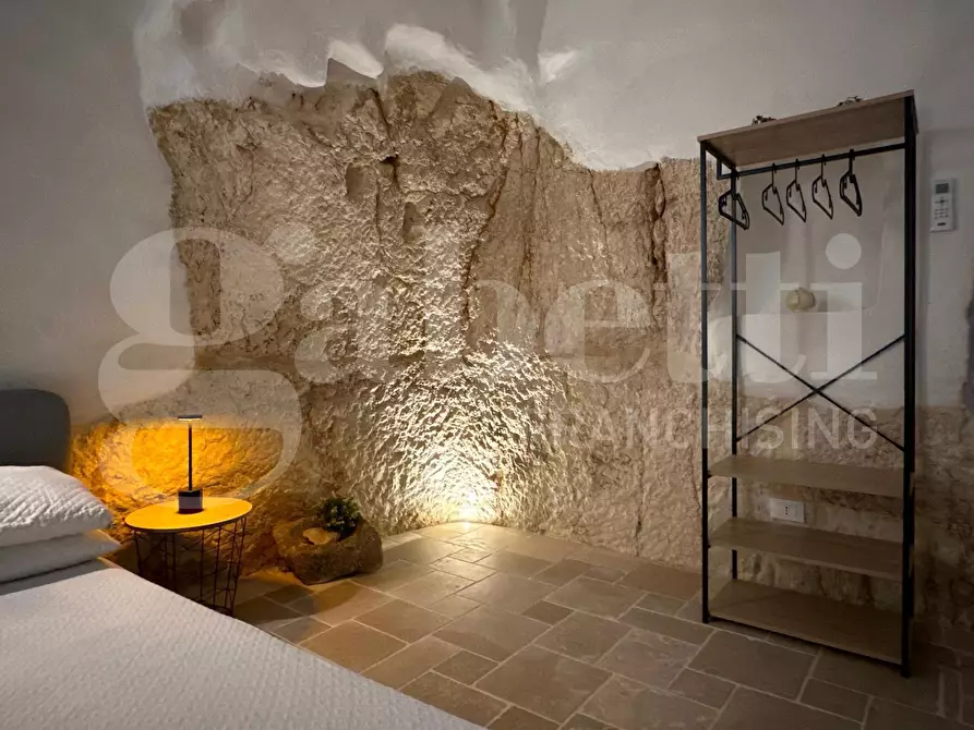 Immagine 39 di Casa indipendente in vendita  in Via Giuditta Tavani Arquati, 10 a Ostuni