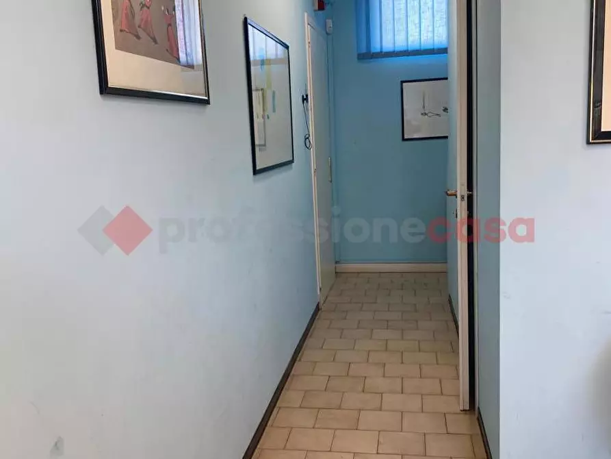 Immagine 5 di Negozio in vendita  in Via Grieco a Montelupo Fiorentino