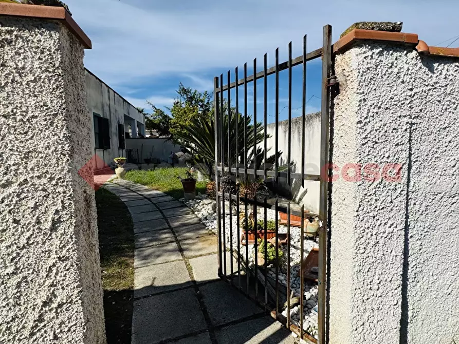 Immagine 46 di Casa bifamiliare in vendita  in Via PUNTA DEL MARE, 1 a Terracina