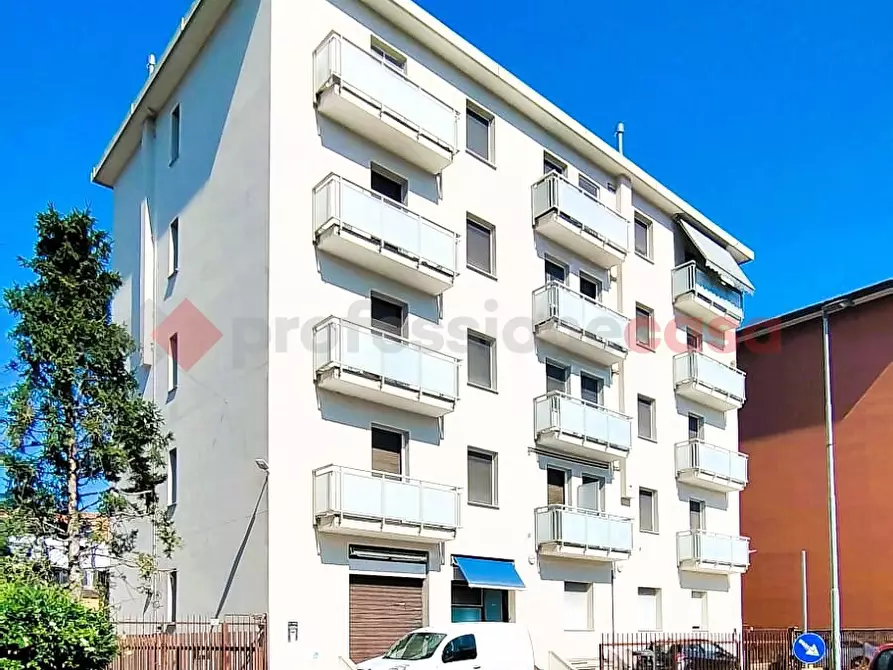 Immagine 2 di Appartamento in vendita  in Via VERDI, 39 a Locate Di Triulzi