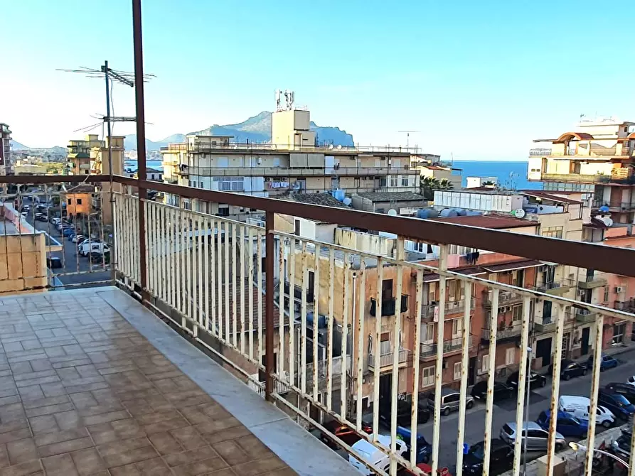 Immagine 4 di Appartamento in vendita  in Via Giacomo Alagna, 10 a Palermo