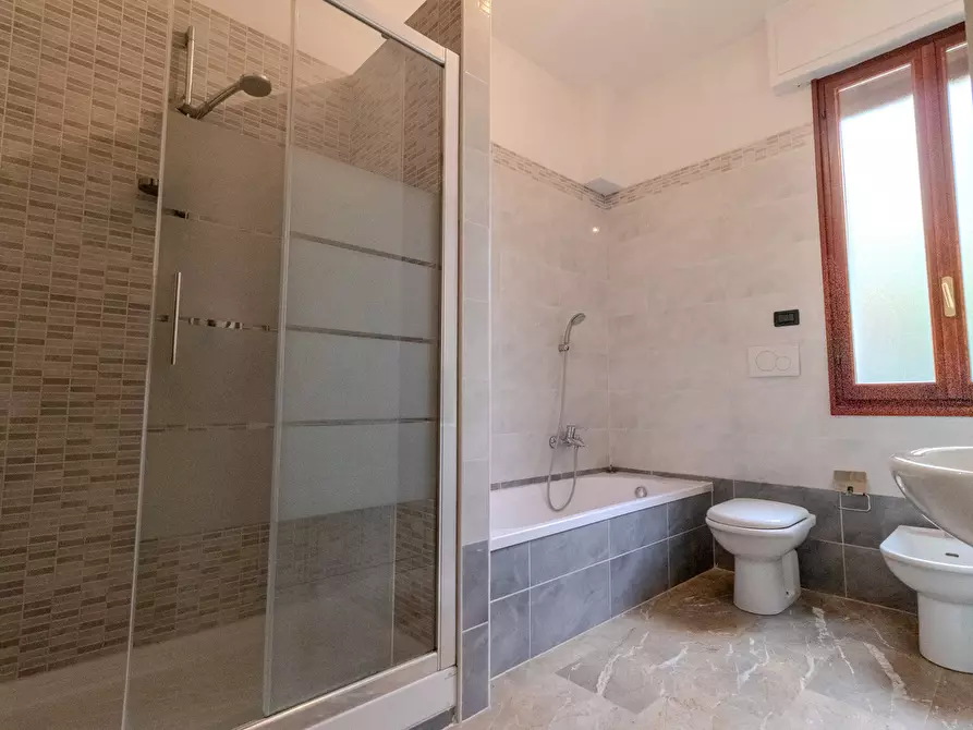 Immagine 16 di Appartamento in affitto  in Via Graziano Bambaglioli, 19 a Bologna