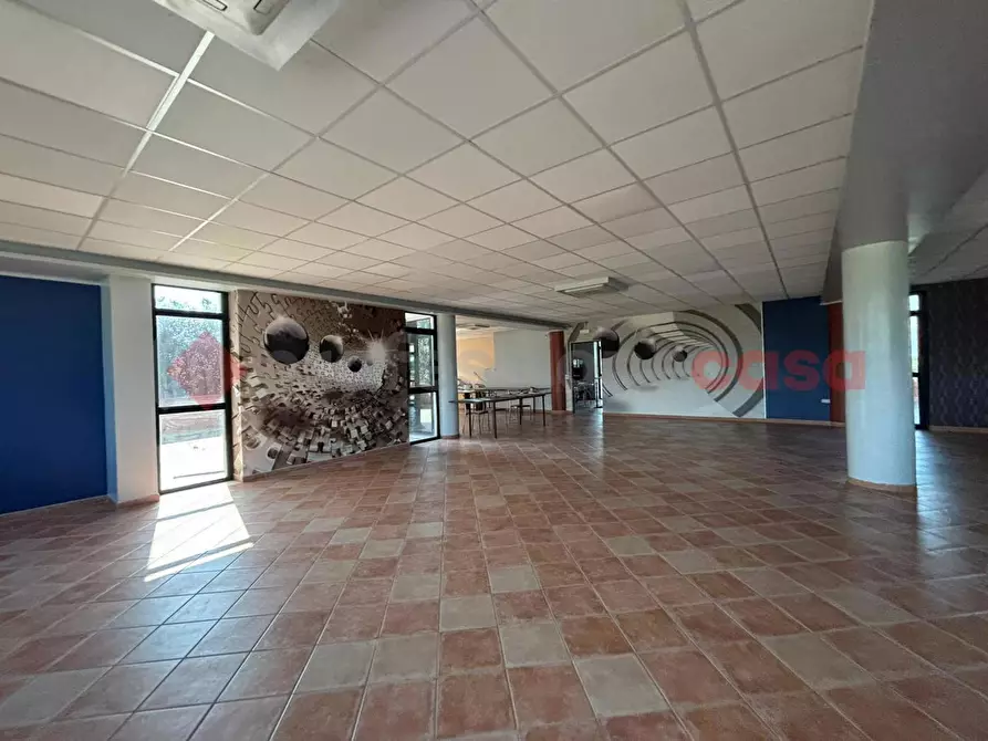 Immagine 10 di Negozio in affitto  in Via Anticolana, 2 a Anagni