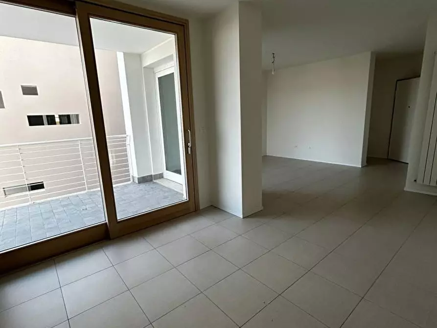 Immagine 1 di Appartamento in vendita  in Via Giovanni XXIII, 50 a Tortoreto