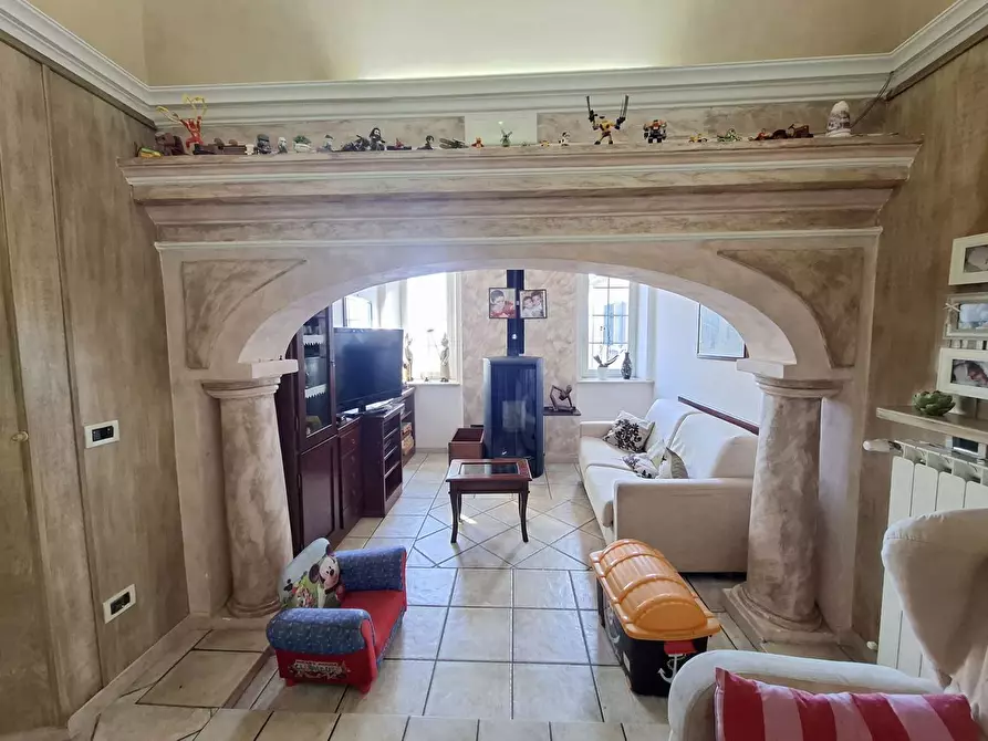 Immagine 12 di Appartamento in vendita  in Via Scesa, 5 a Fontechiari