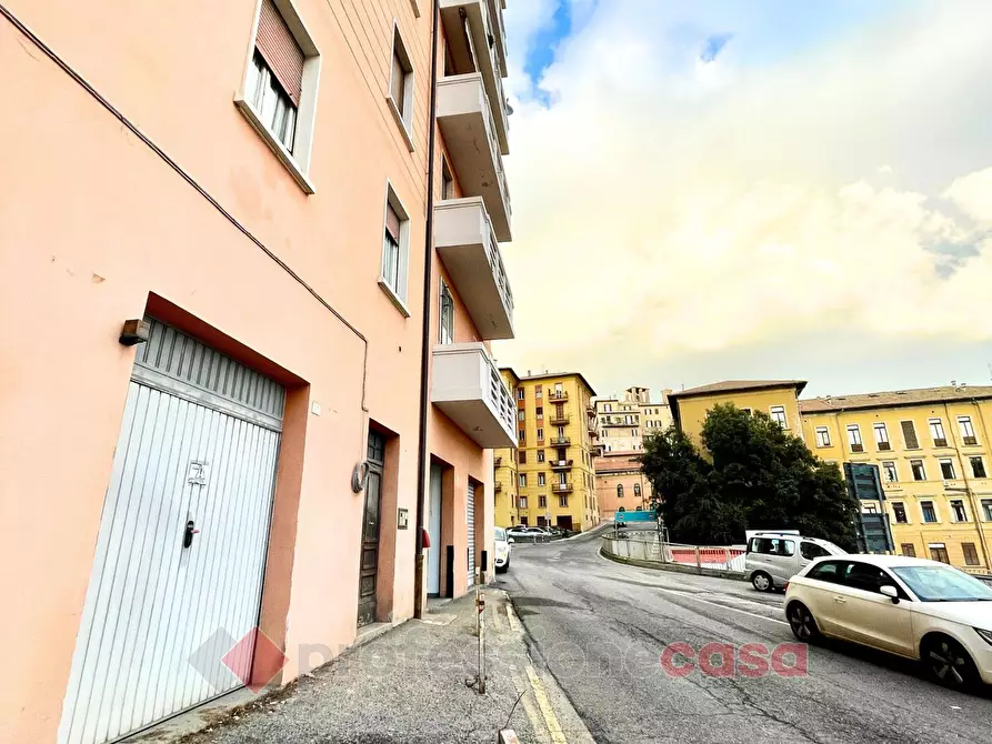 Immagine 10 di Box auto in vendita  in Via Tancredi Ripa di Meana, 33 a Perugia