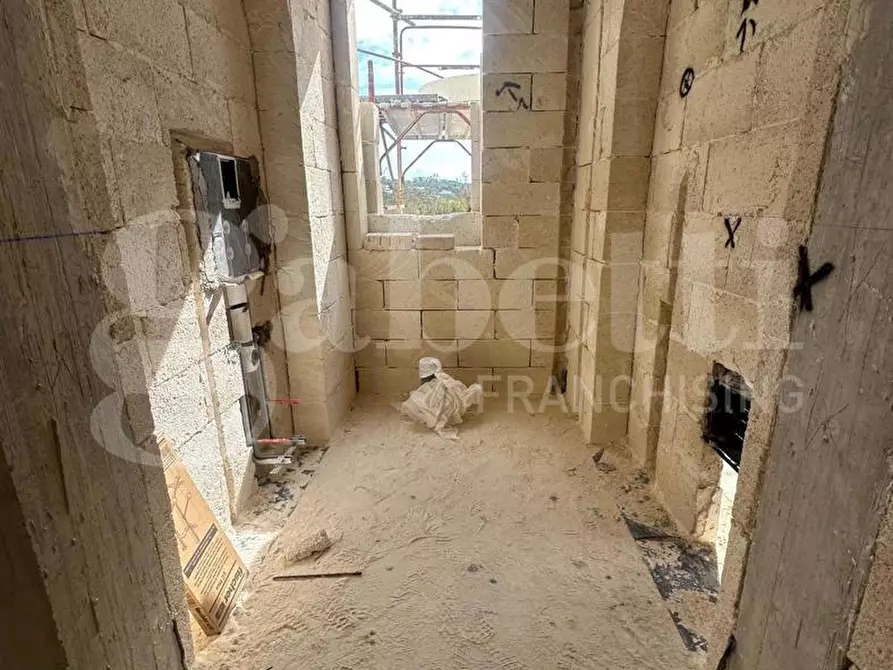Immagine 11 di Villa in vendita  in Contrada Vallegna, sn a Ostuni