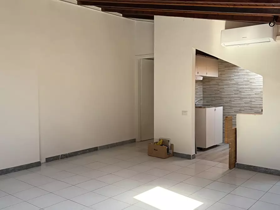 Immagine 5 di Appartamento in affitto  in Via Luchino del Maino a Milano
