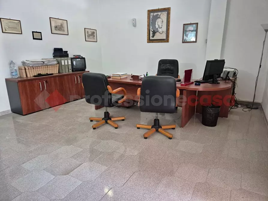 Immagine 7 di Negozio in vendita  in Via DON LUIGI MONZA, 18 a Brindisi