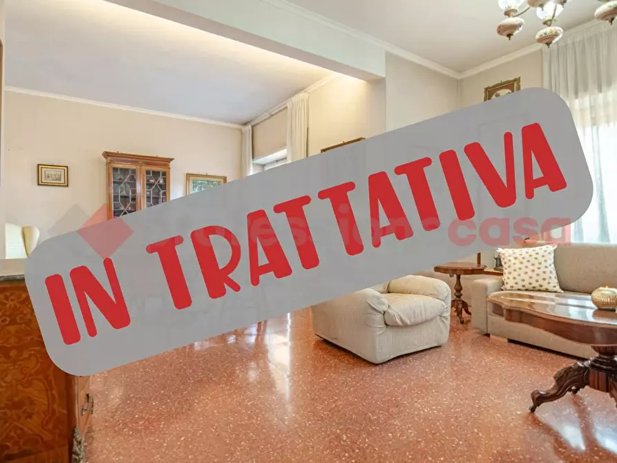 Immagine 1 di Appartamento in vendita  in Via Ermanno Ponti, 10 a Roma