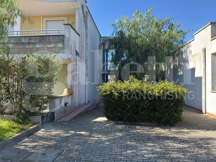 Immagine 1 di Appartamento in vendita  in Via Montenegro, 181 a Lizzanello