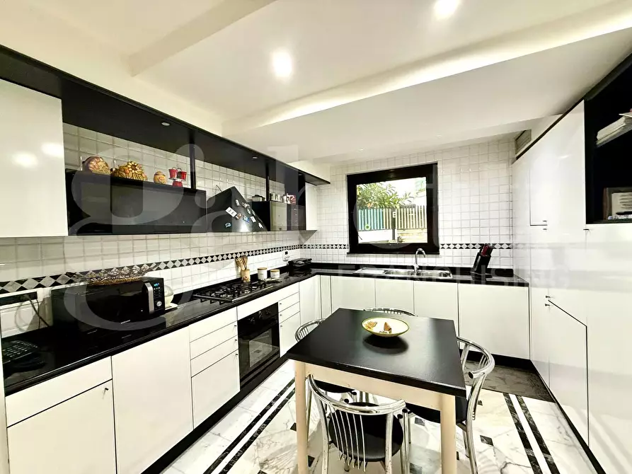 Immagine 5 di Villa in affitto  in Via Marina di Serapo, s.n.c a Gaeta