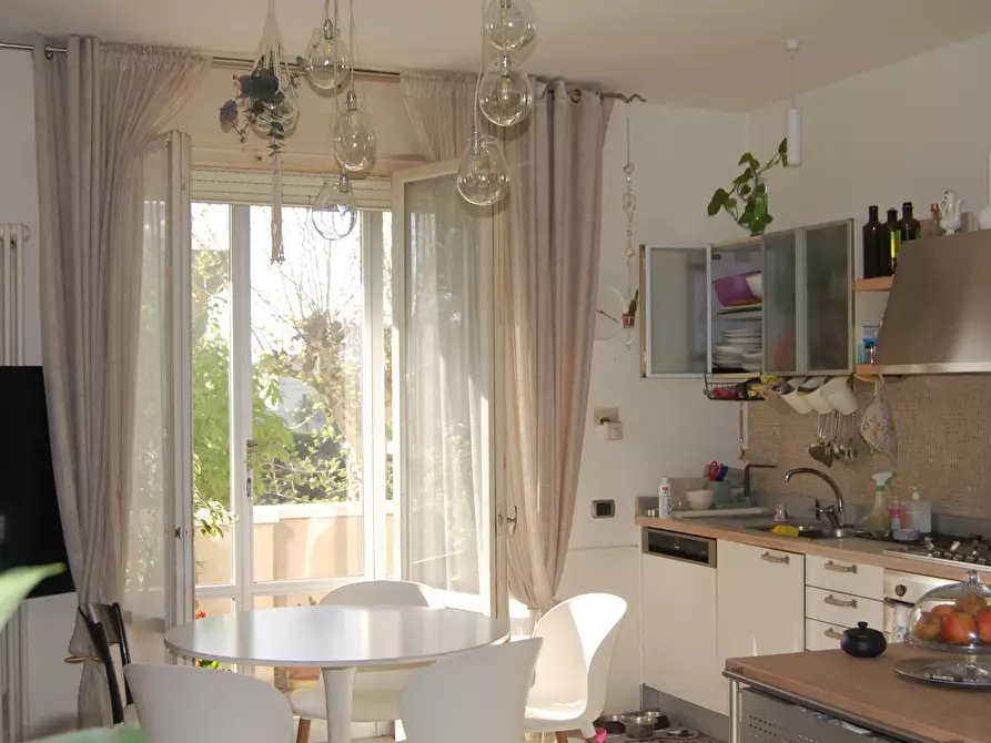 Immagine 6 di Appartamento in vendita  in Via MINGUZZI a Rimini