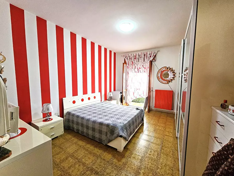 Immagine 10 di Appartamento in vendita  in Via Celenza a San Severo