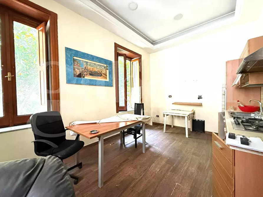 Immagine 17 di Appartamento in vendita  in Via Ventaglieri a Napoli