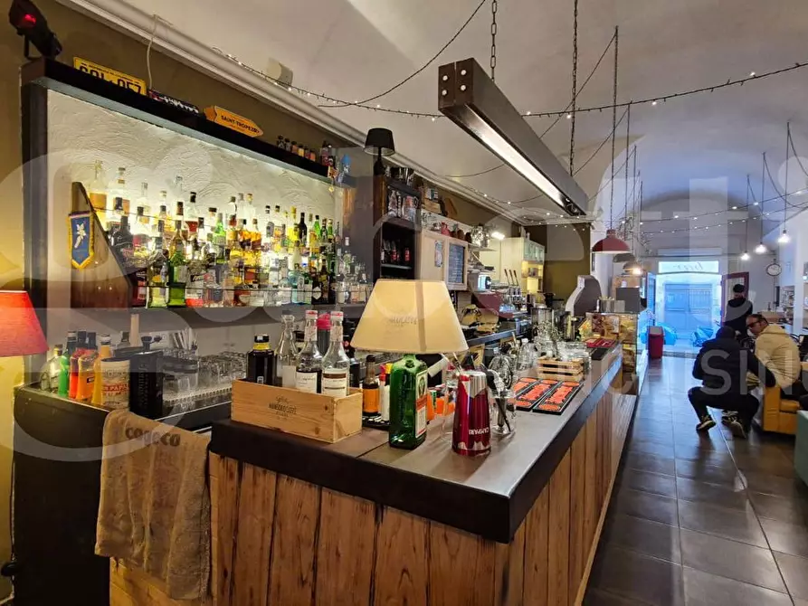 Immagine 8 di Bar / Ristorante in vendita  in Corso Vittorio Emanuele, 321 a Torre Annunziata